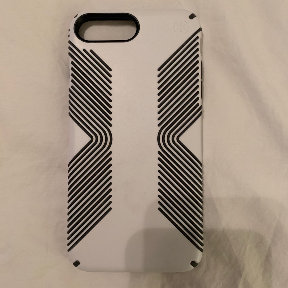 Speck iPhone 8 Plus protective case